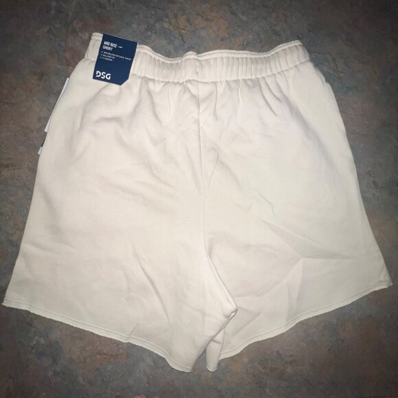 Womens DSG Mid‎ Rise Light Sand Fleece Shorts X-Small - Picture 1 of 8